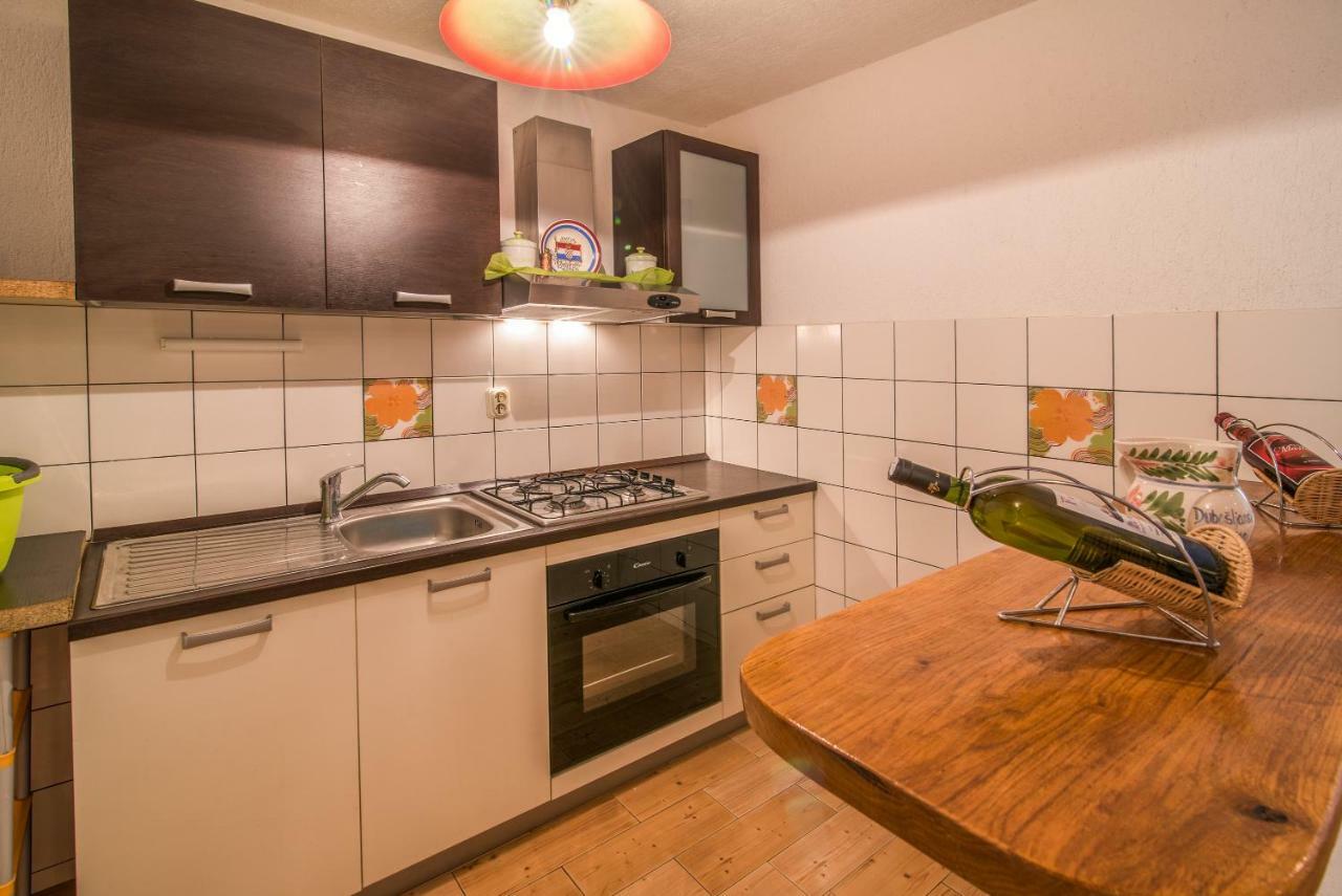 Apartmani Marija 말린스카 외부 사진